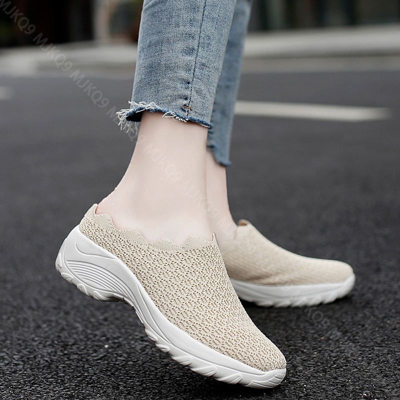 クーポン かかとなしスニーカー レディース スリッポン 歩きやすい メッシュ ぺたんこ 通気 軽量 サンダル ミュール スニーカー カジュアルシューズ 日常着用 厚底スニーカー デッキシューズ スリッ クーポン かかとなしスニーカー レディース スリッポン 歩きやすい メッシュ ぺたんこ 通気 軽量 サンダル ミュール スニーカー カジュアルシューズ 日常着用 厚底スニーカー デッキシューズ スリッ