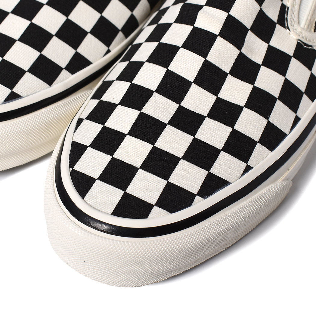 VANS バンズ クラシック スリッポン スニーカー MTE SLIP-ON REISSUE 98 Black Marshmallow Checkerboard ( ヴァンズ チェック チェッカー メ