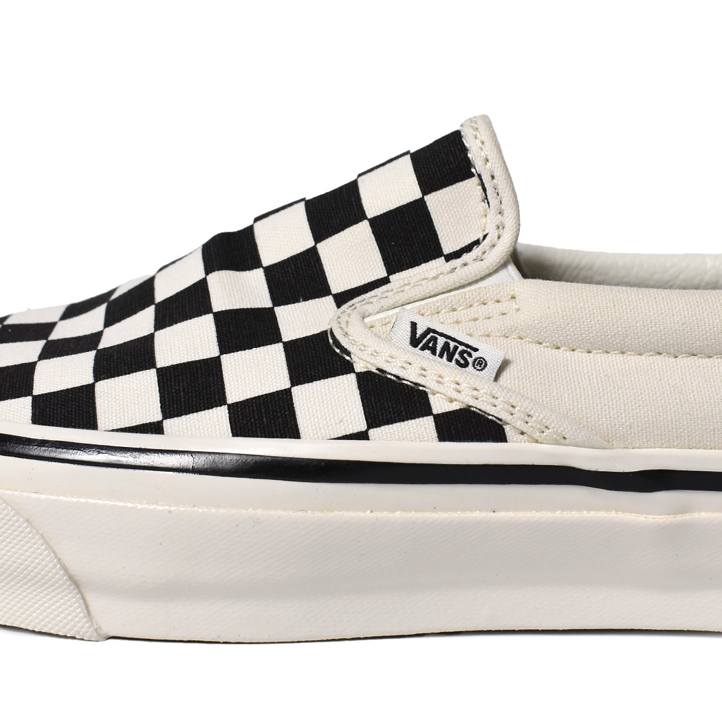 VANS バンズ クラシック スリッポン スニーカー MTE SLIP-ON REISSUE 98 Black Marshmallow Checkerboard ( ヴァンズ チェック チェッカー メ