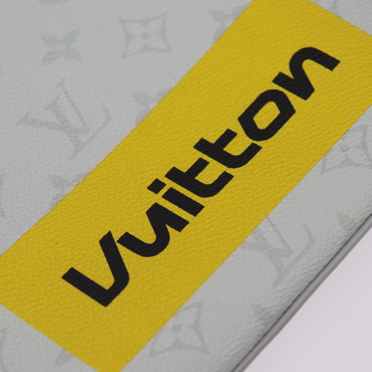 LOUIS VUITTON ルイ ヴィトン セカンドバッグ M68310 ジップド ポーチGM モノグラムホワイト PVC レザー ブロン ホワイト系 シルバー金具 クラッチバッグ ビトン 本物保証 LOUIS VUITTON ルイ ヴィトン セカンドバッグ M68310 ジップド ポーチGM モノグラムホワイト PVC レザー ブロン ホワイト系 シルバー金具 クラッチバッグ ビトン 本物保証