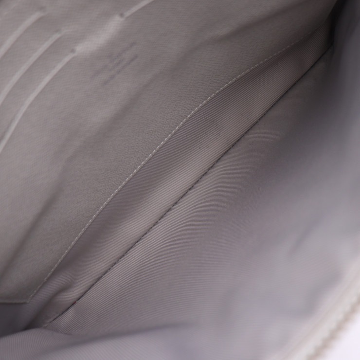 LOUIS VUITTON ルイ ヴィトン セカンドバッグ M68310 ジップド ポーチGM モノグラムホワイト PVC レザー ブロン ホワイト系 シルバー金具 クラッチバッグ ビトン 本物保証 LOUIS VUITTON ルイ ヴィトン セカンドバッグ M68310 ジップド ポーチGM モノグラムホワイト PVC レザー ブロン ホワイト系 シルバー金具 クラッチバッグ ビトン 本物保証