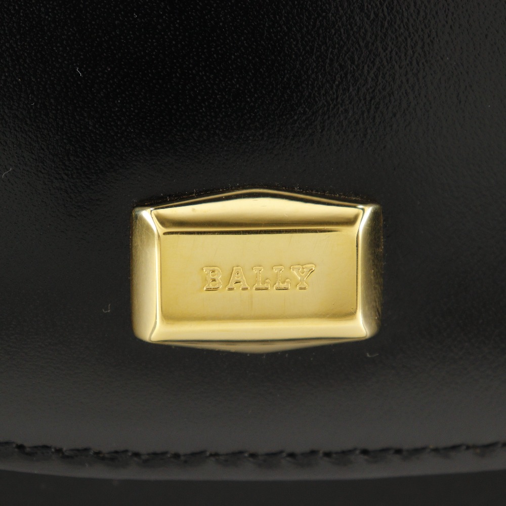 ワンハンドル 2WAYショルダー ハンドバッグ カーフ 黒 レディース 中古品 ワンハンドル 2WAYショルダー ハンドバッグ カーフ 黒 レディース 中古品