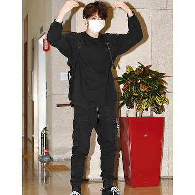 Qoo10] btsジョングク着 [LAUL正品] T : レディース服