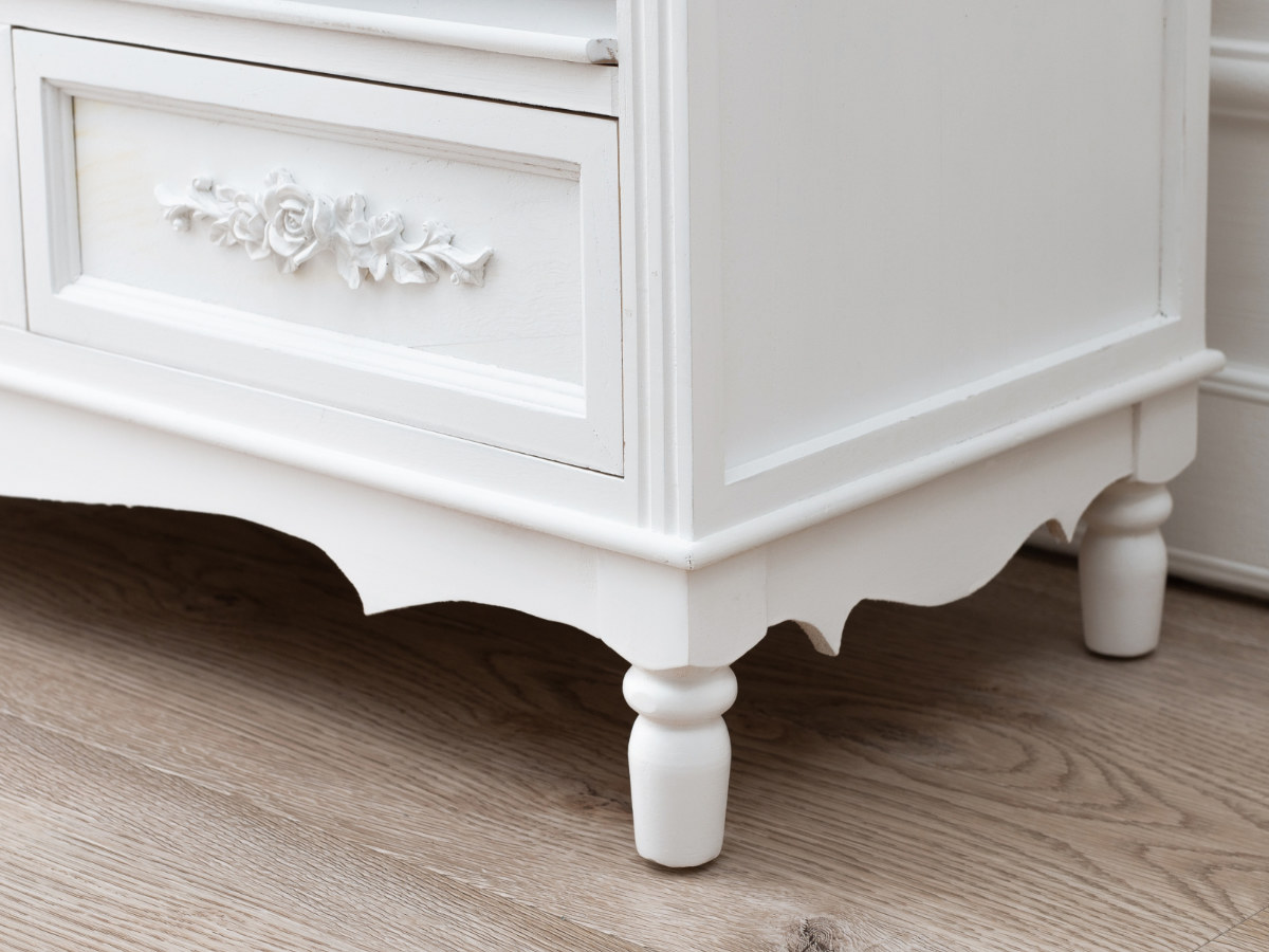 チェスト 4段 ウッドプロダクツ 幅50cm 足付 ホワイト 引き出し FAX台 電話台 整理タンス 書類ケース 衣類収納 木製 姫系 クラシック チェスト 4段 ウッドプロダクツ 幅50cm 足付 ホワイト 引き出し FAX台 電話台 整理タンス 書類ケース 衣類収納 木製 姫系 クラシック