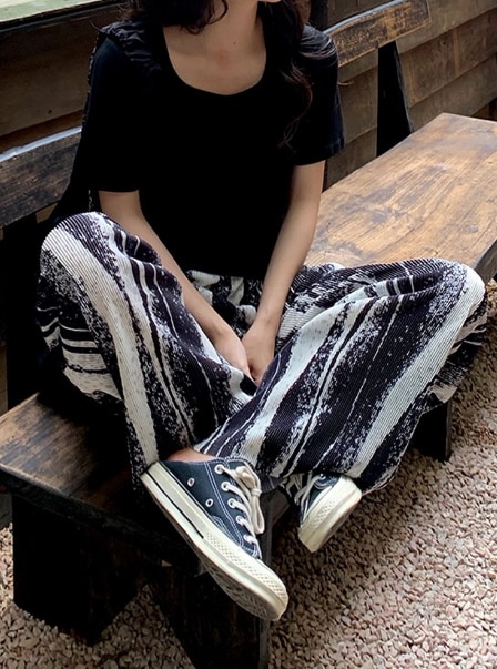 ボトムス ストレートパンツ ロング丈 デザイン ウエストゴム 美ライン ニュアンス エアリー リラックス かわいい 大人可愛い きれいめ シンプル カジュアル 大人 上品 おしゃれ お洒落 大人可愛い ボトムス ストレートパンツ ロング丈 デザイン ウエストゴム 美ライン ニュアンス エアリー リラックス かわいい 大人可愛い きれいめ シンプル カジュアル 大人 上品 おしゃれ お洒落 大人可愛い