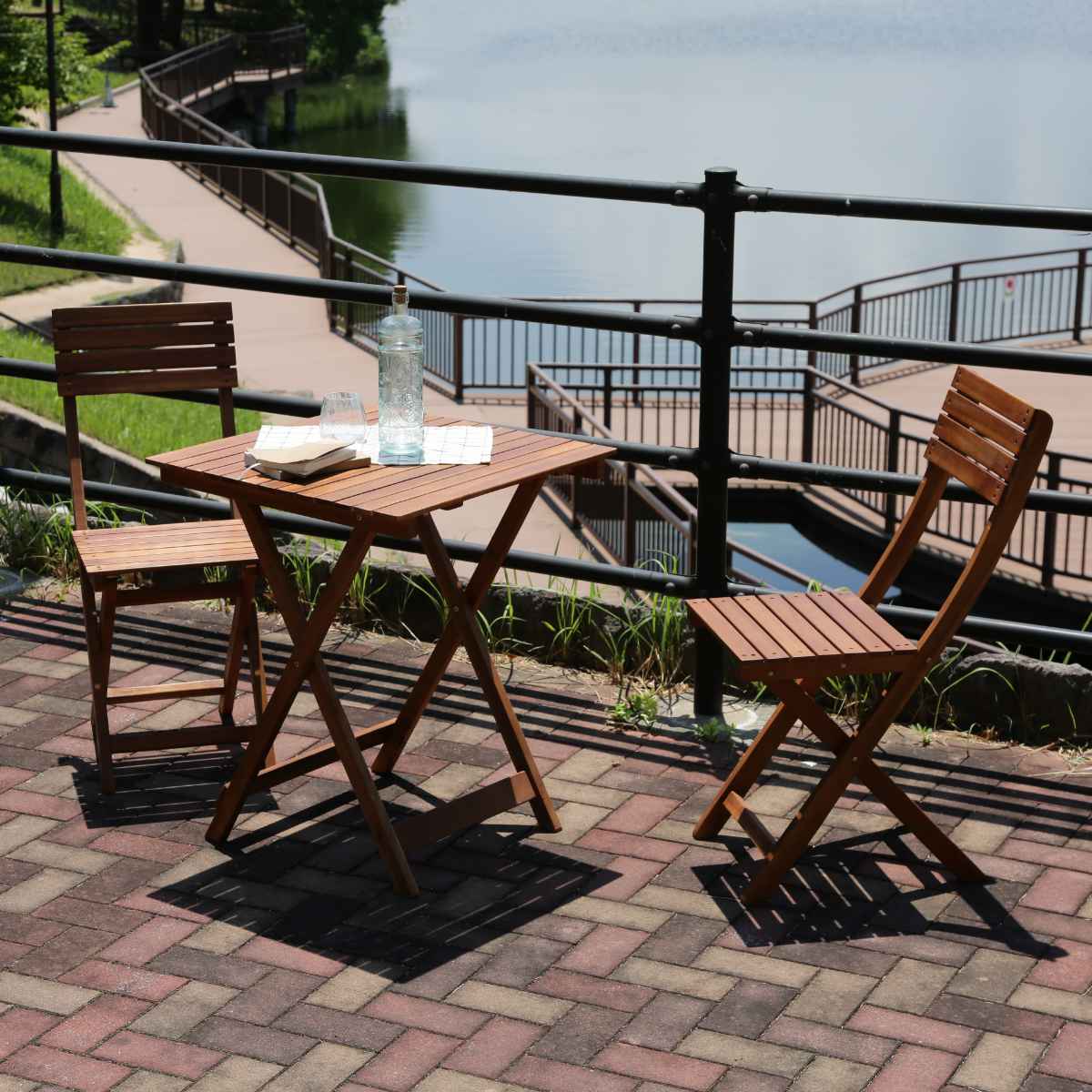 ガーデンテーブル ガーデン3点セット 木製 テーブル チェア ガーデンチェア セット ガーデン 庭 木 天然木 机 椅子 テーブルセット ウッドテーブル ウッドチェア フォールディング