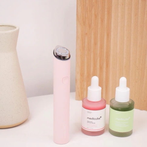 Y*除様 メディキューブ　ブースタープロミニプラス　　おまけ付き　完全新品未使用 Qoo10] メディキューブ 【公式正品】 AGE-R ブースタープロ