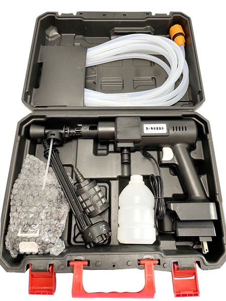 コンパクトなサイズで女性でも使いやすい【充電式モバイル高圧洗浄機 MW-MHC66】