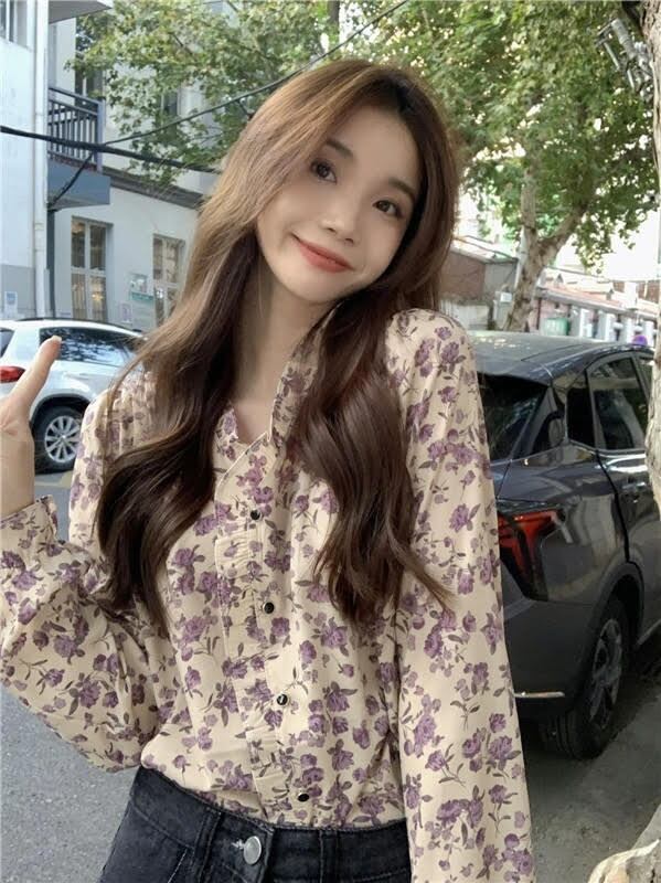 トップス シャツ シフォンシャツ レディース 長袖 Vネック シフォン フリル 花柄 ボタン 前開き ルーズ ゆったり かわいい 大人可愛い 大人かっこいい 大人女子 おしゃれ お洒落 きれいめ 上品