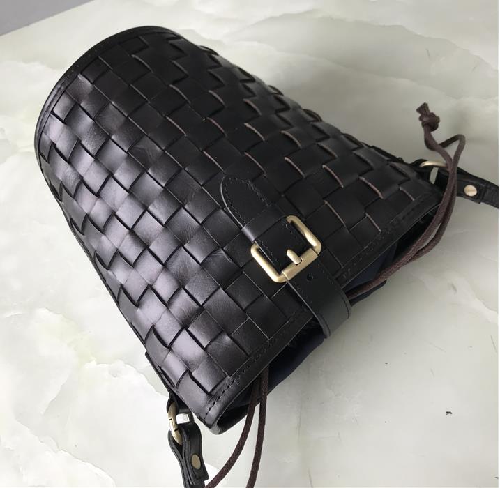 手編みレザー女性牛革バケットバッグクロスボディ 手編みレザー女性牛革バケットバッグクロスボディ