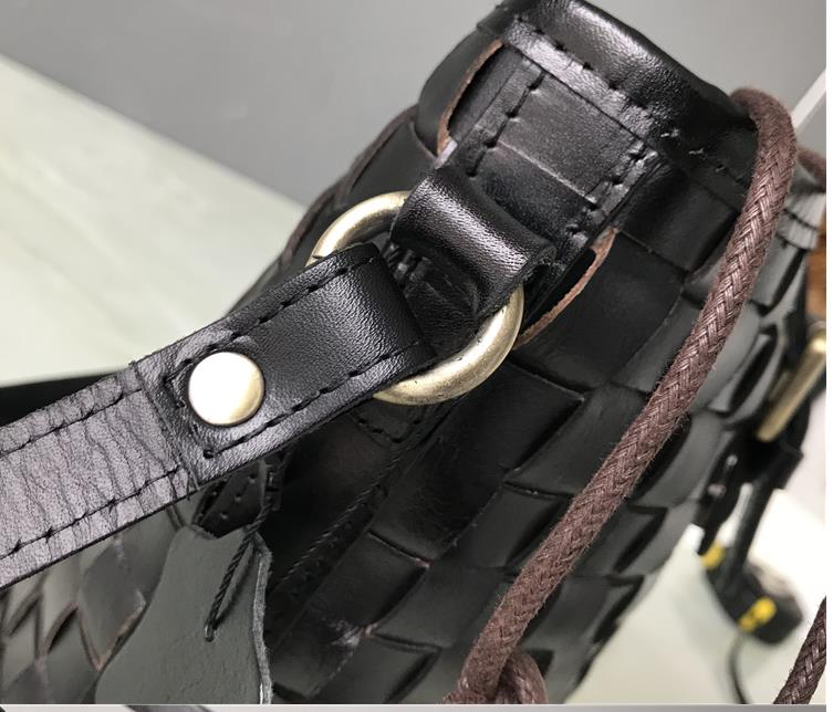 手編みレザー女性牛革バケットバッグクロスボディ 手編みレザー女性牛革バケットバッグクロスボディ