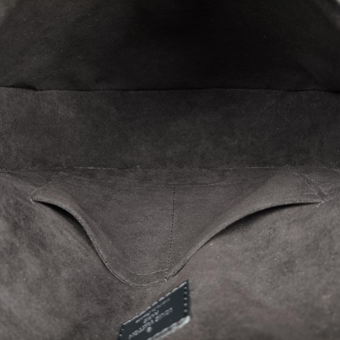 ルナブラックエピ×レザーM42674SN3146中古 ルナブラックエピ×レザーM42674SN3146中古