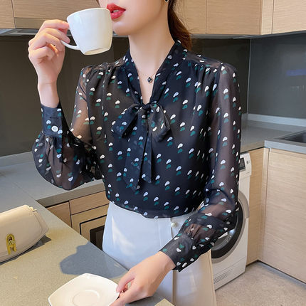 ブラウス トップス シャツ 襟付き ビッグカラー 甘め 春 秋 水玉柄 ドット柄 シフォン フレア フリル タイト スリム ワイド オーバーサイズ キレイ目 清楚感 おしゃれ エレガント 韓国 デート ブラウス トップス シャツ 襟付き ビッグカラー 甘め 春 秋 水玉柄 ドット柄 シフォン フレア フリル タイト スリム ワイド オーバーサイズ キレイ目 清楚感 おしゃれ エレガント 韓国 デート