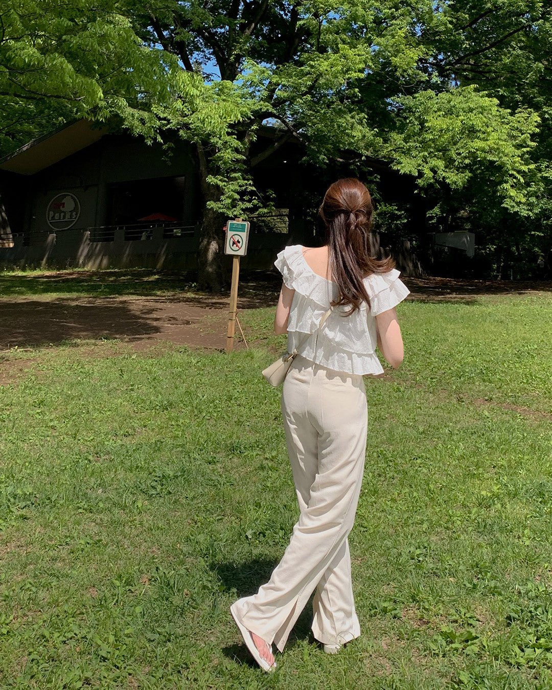 ルボフリルブラウス韓国ファッション レディース ルボフリルブラウス韓国ファッション レディース