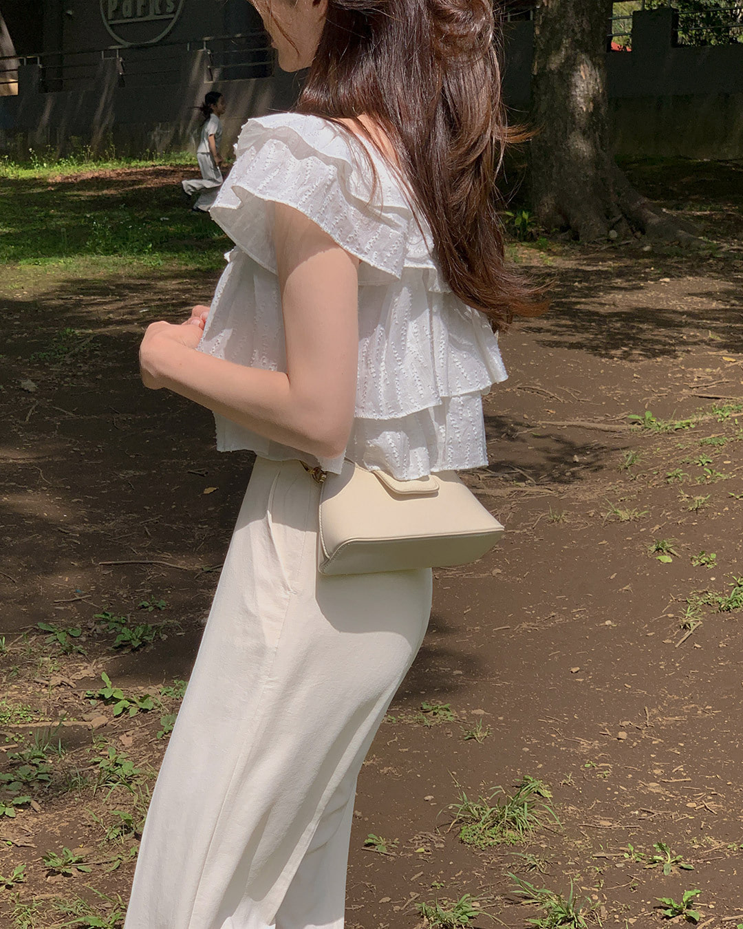 ルボフリルブラウス韓国ファッション レディース ルボフリルブラウス韓国ファッション レディース