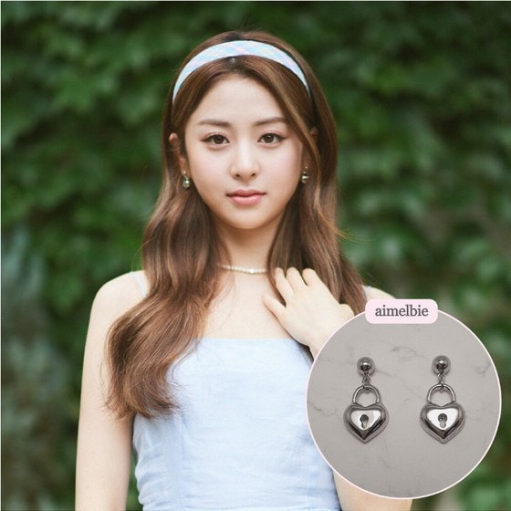 [LE SSERAFIMホユンジン着用]Pearl In Love Necklace シルバー Le sserafim Yun-jin (허윤진) Pick/Pearl In Love Necklace