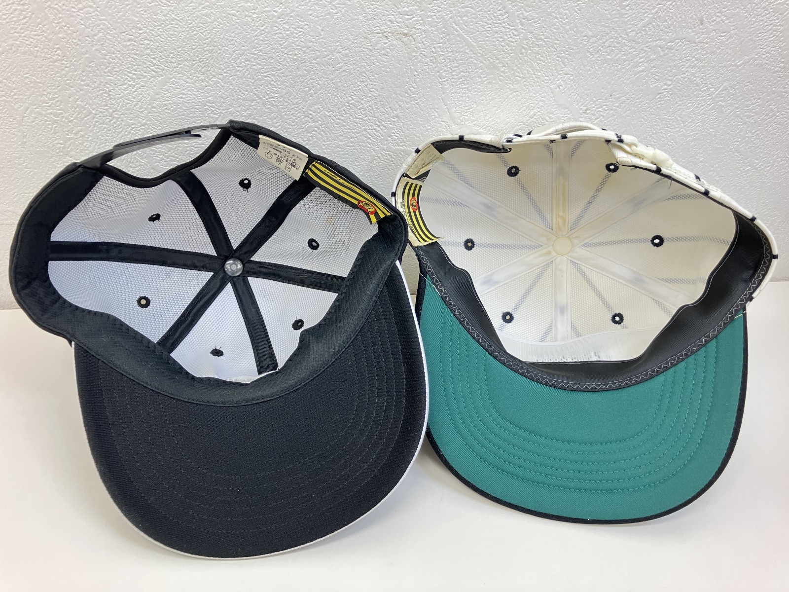 Hanshin Tigers 阪神タイガース 中央帽子 キャップ ブラック【中古】 ユニセックス Hanshin Tigers 阪神タイガース 中央帽子 キャップ ブラック【中古】 ユニセックス