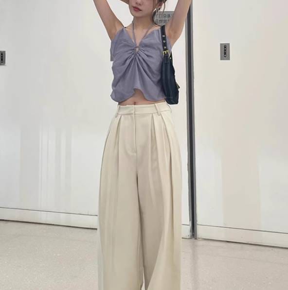 レディース トップス 袖なし ノースリーブ キャミソール ホルターネック 襟なし 肌見せ 薄手 かわいい 大人可愛い 上品 おしゃれ ガーリー 存在感 ラブリー キュート 都会的 ロマンティック フェ レディース トップス 袖なし ノースリーブ キャミソール ホルターネック 襟なし 肌見せ 薄手 かわいい 大人可愛い 上品 おしゃれ ガーリー 存在感 ラブリー キュート 都会的 ロマンティック フェ