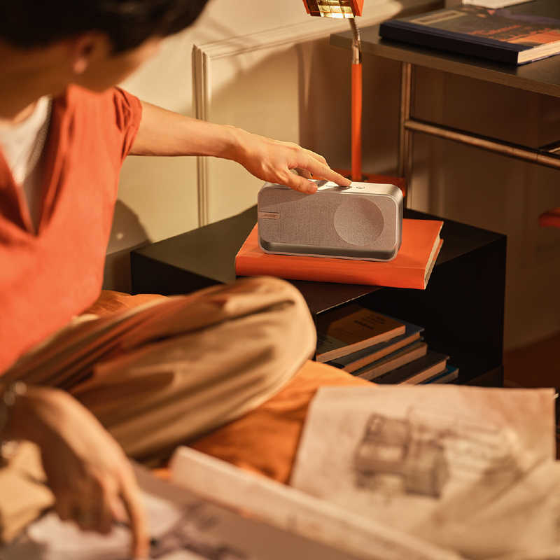 BOSE ボーズ Bluetoothスピーカー ライトシルバー SoundLink Home Bluetooth Speaker BOSE ボーズ Bluetoothスピーカー ライトシルバー SoundLink Home Bluetooth Speaker