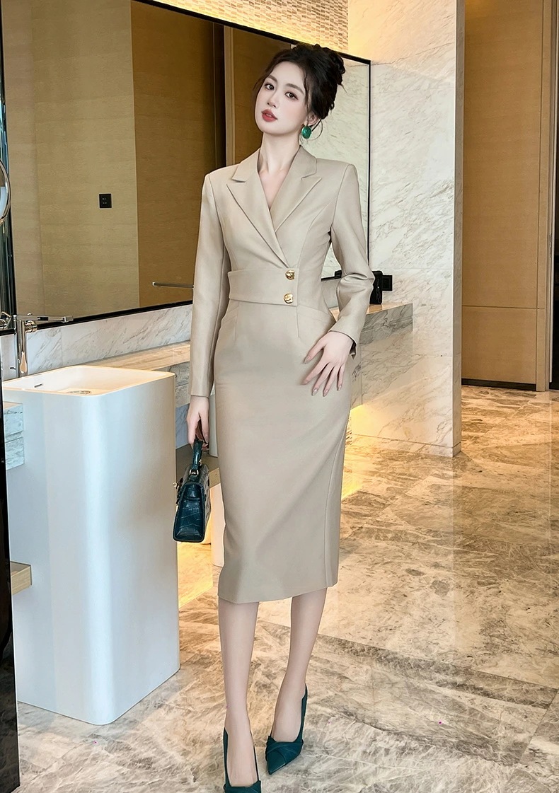 限定SALE!2025 タイトワンピース 姫系ワンピース シンプル ワンピース インポート ひざ丈 ミドル丈 エレガント 韓国ファッション シンプル Vネック パーティドレス 長袖 お嬢様 セクシー 限定SALE!2025 タイトワンピース 姫系ワンピース シンプル ワンピース インポート ひざ丈 ミドル丈 エレガント 韓国ファッション シンプル Vネック パーティドレス 長袖 お嬢様 セクシー