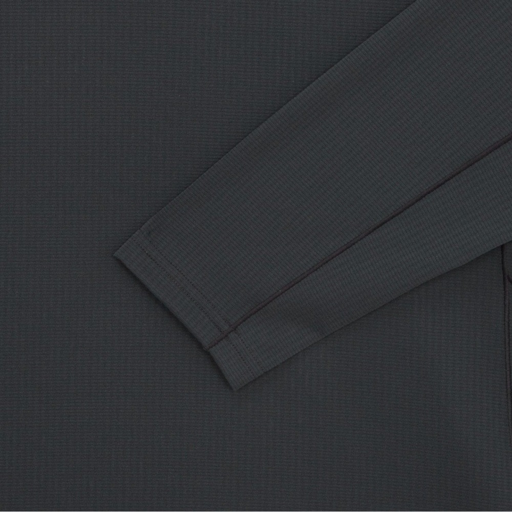 [ノースフェイス公式] NT7TR02B メンズビースティーロングスリーブラウンドTシャツ_チャコール