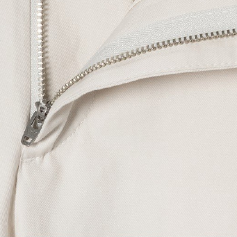 ラコステメンズベーシックテーパードチノパンツ HH378E-54G XFJ ラコステメンズベーシックテーパードチノパンツ HH378E-54G XFJ