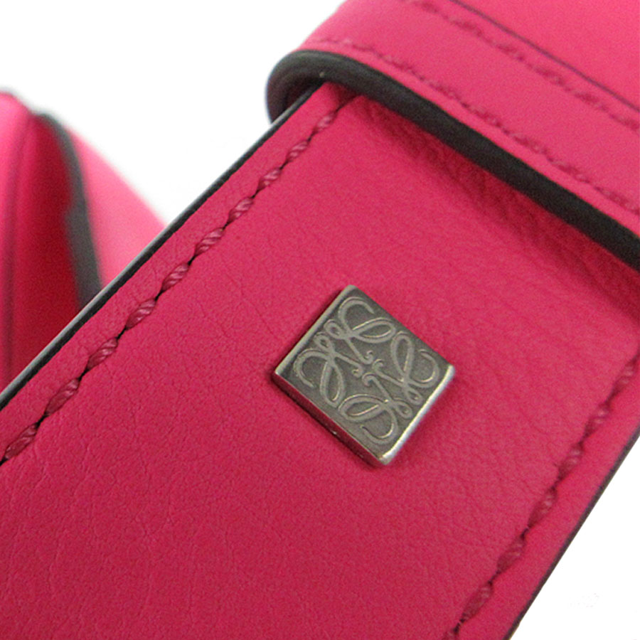 ロエベ LOEWE ボディバッグ パズル バムバッグ ミニ レザー ネオンピンク シルバー レディース s0429a ロエベ LOEWE ボディバッグ パズル バムバッグ ミニ レザー ネオンピンク シルバー レディース s0429a