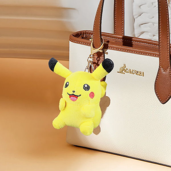 Qoo10] 漫画ピカチュウぬいぐるみキーホルダー ス