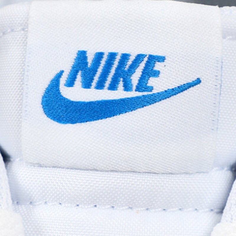 ナイキスニーカーコートレガシー NN