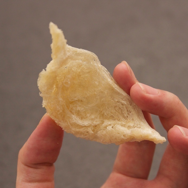 お肌にぷるぷる 美肌 美容 高級食材 燕の巣 ツバメの巣 100g 燕の巣 角燕 世界三大美女ー楊貴妃が愛し続けたIKKOさんビビアンスー愛用つばめの巣三角燕 美肌 美容 レディース 人気