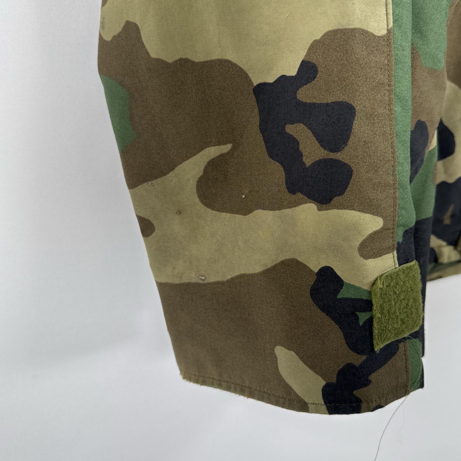 古着 ミリタリージャケット ECWCS GORE-TEX ウッドランドカモ ゴアテックス マウンテンパーカー 実物 米軍 迷彩 medium regular メンズ 古着 ミリタリージャケット ECWCS GORE-TEX ウッドランドカモ ゴアテックス マウンテンパーカー 実物 米軍 迷彩 medium regular メンズ