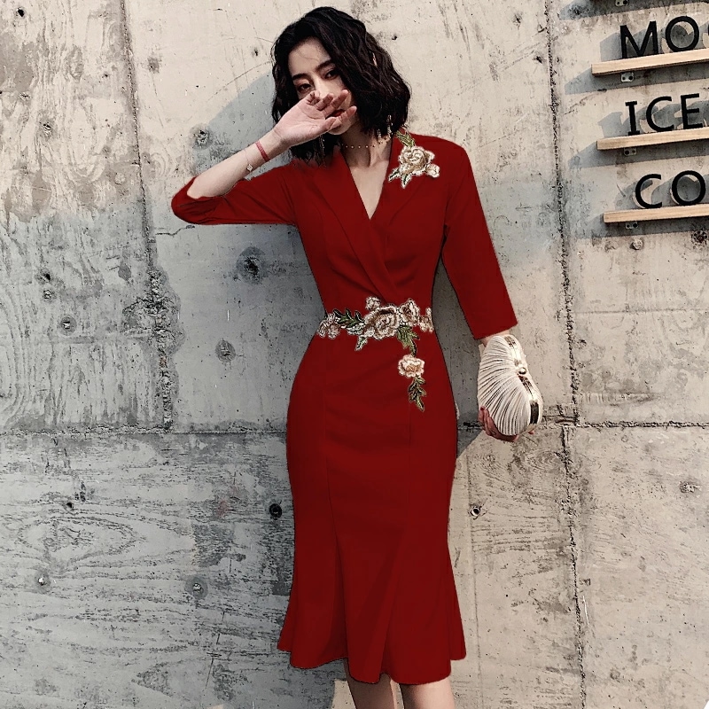 【急速出荷 2025年新作】韓国パーティードレス ワンピース ドレス 可愛い 無地　花柄 カシュクール　Vネック 春　夏　秋　五分袖　ひざ下丈　ミモレ丈　ミディ丈 オルチャン お呼ばれ ゲスト 二次会