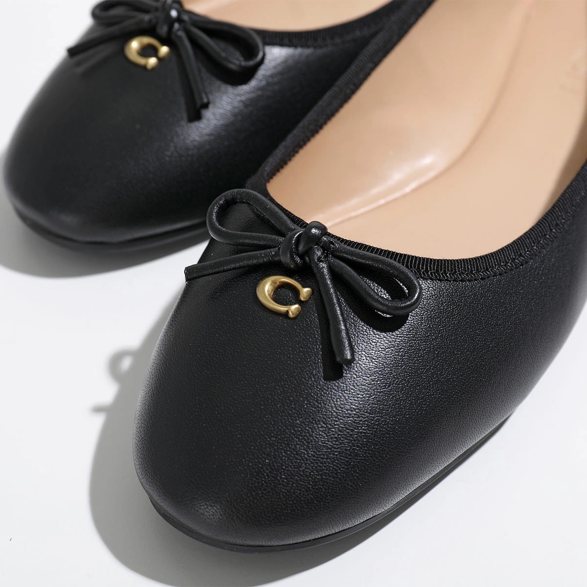 COACH コーチ バレエシューズ CS066 レディース abigail アビゲイル レザー フラットシューズ リボン 靴 BLK/BLACK