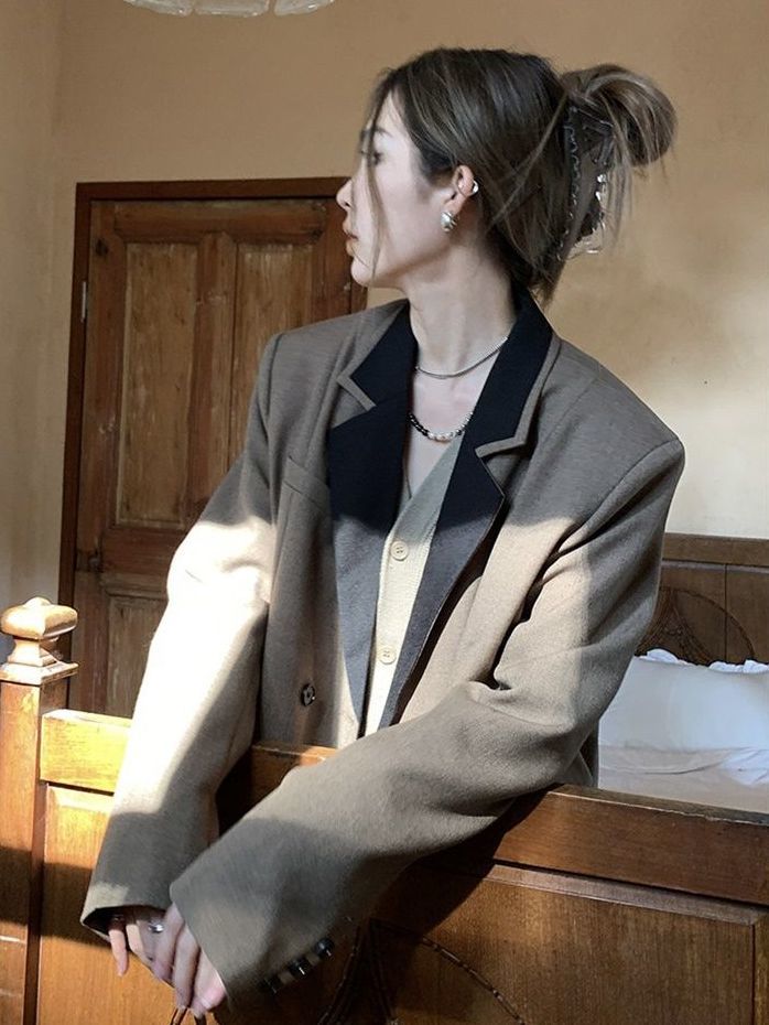 福袋2025大人気 春と秋のつなぎ襟英倫高級感のある肩の長いスーツのコートのコートの女性