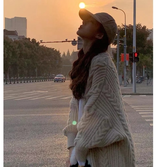 ニット カーディガン オーバーサイズ 厚手 ロング トップス ニットソー カーディガン 上着 袖あり 長袖 ドルマンスリーブ 襟なし ワイド もこもこ モコモコ 前開き 編み込み ニット かわいい