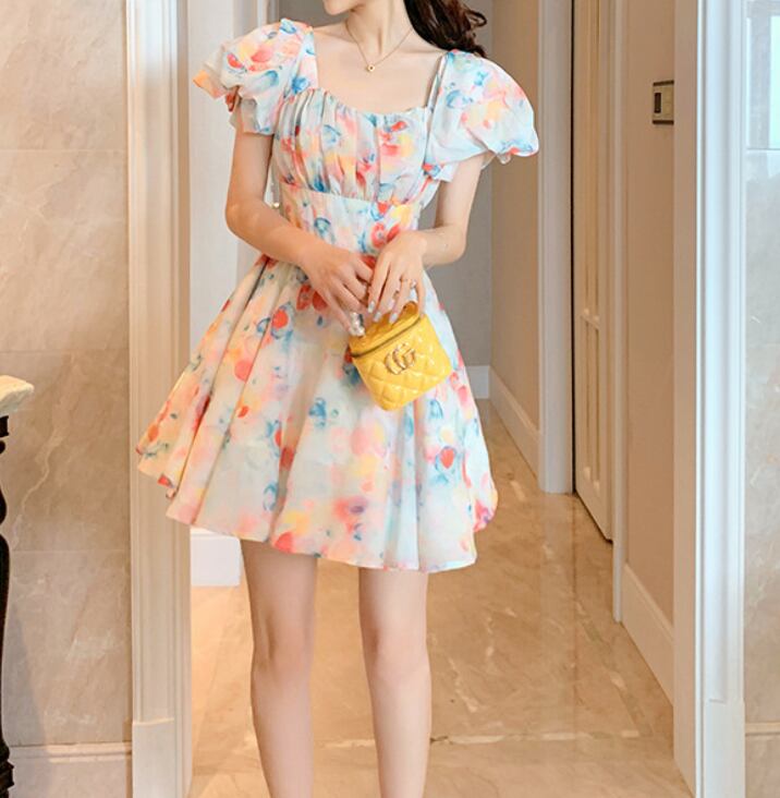 ワンピース 上着 人気 おすすめ おしゃれ お洒落 激安 安い プチプラ 半袖 スクエアネック ボリュームスカート ふわふわ パフスリーブ ふんわり 膝丈 ミニスカート 柄 プリント lon ワンピース 上着 人気 おすすめ おしゃれ お洒落 激安 安い プチプラ 半袖 スクエアネック ボリュームスカート ふわふわ パフスリーブ ふんわり 膝丈 ミニスカート 柄 プリント lon