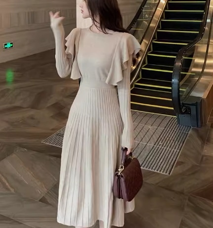 レディース ワンピース ニットワンピ ミモレ 長袖 ラウンドネック フェミニン プリーツ フリル ウエストマーク ウエストリボン 厚手 かわいい 大人可愛い きれいめ シンプル カジュアル 上品 レディース ワンピース ニットワンピ ミモレ 長袖 ラウンドネック フェミニン プリーツ フリル ウエストマーク ウエストリボン 厚手 かわいい 大人可愛い きれいめ シンプル カジュアル 上品