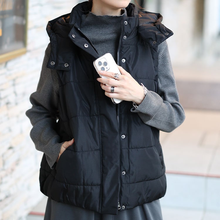 大きいサイズレディース アウター ジャケット コート 防風撥水フード取り外し中綿ベスト ベスト 中綿 防風 撥水 2way フード 取り外し ジップ キルティング ポケット ボタン 上着 ノースリーブ 大きいサイズレディース アウター ジャケット コート 防風撥水フード取り外し中綿ベスト ベスト 中綿 防風 撥水 2way フード 取り外し ジップ キルティング ポケット ボタン 上着 ノースリーブ