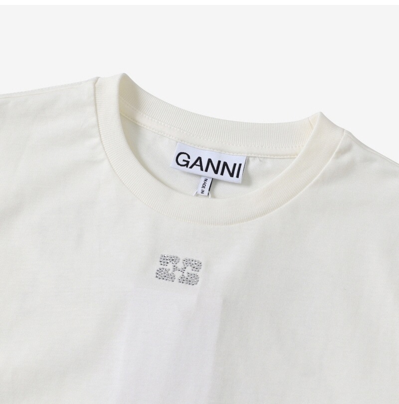 GANNI T3946 135 ラインストーン バタフライ ロゴ Tシャツ GANNI T3946 135 ラインストーン バタフライ ロゴ Tシャツ