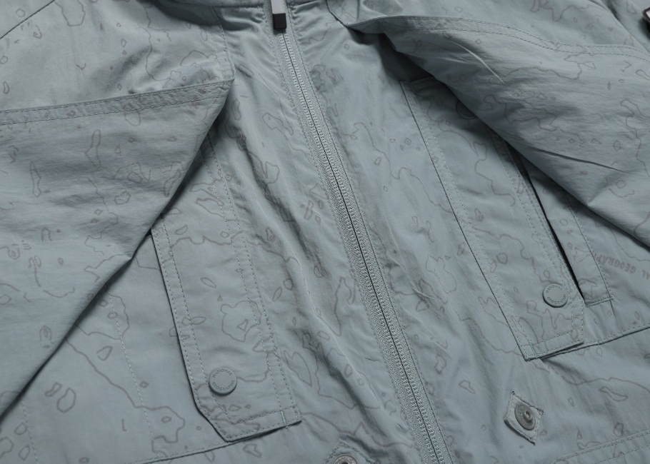 NRN ALL OVERPRINT WINDBREAKER (N252UJP120)