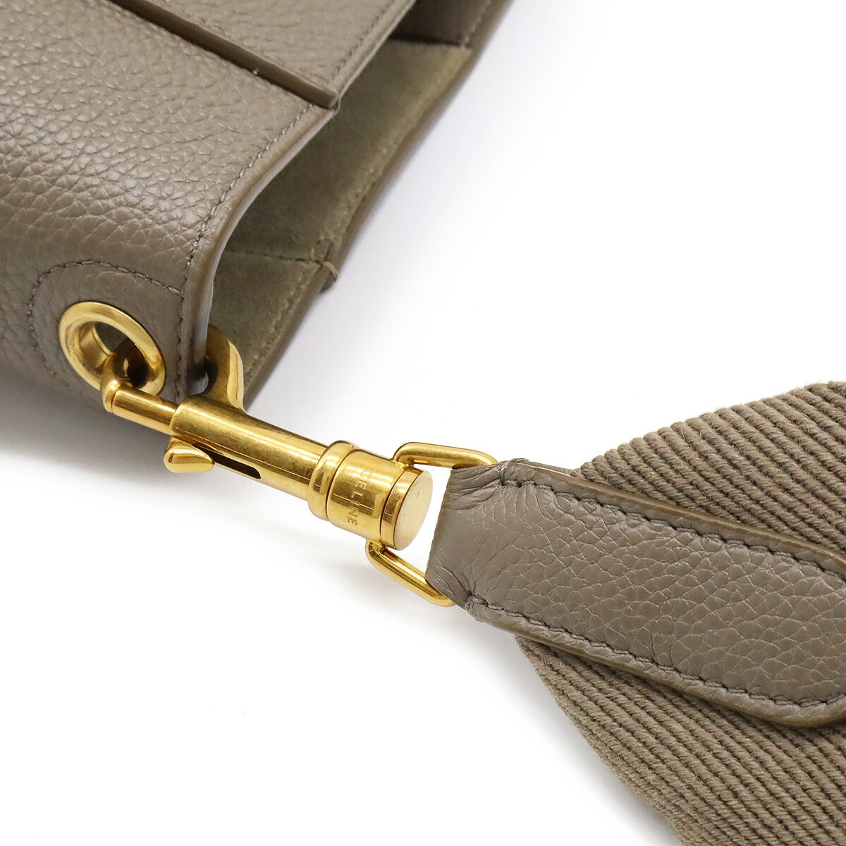 サングル バケットスモール ショルダーバッグ ワンショルダー セミショルダー 肩掛け レザー グレージュ ゴールド金具 18930 サングル バケットスモール ショルダーバッグ ワンショルダー セミショルダー 肩掛け レザー グレージュ ゴールド金具 18930