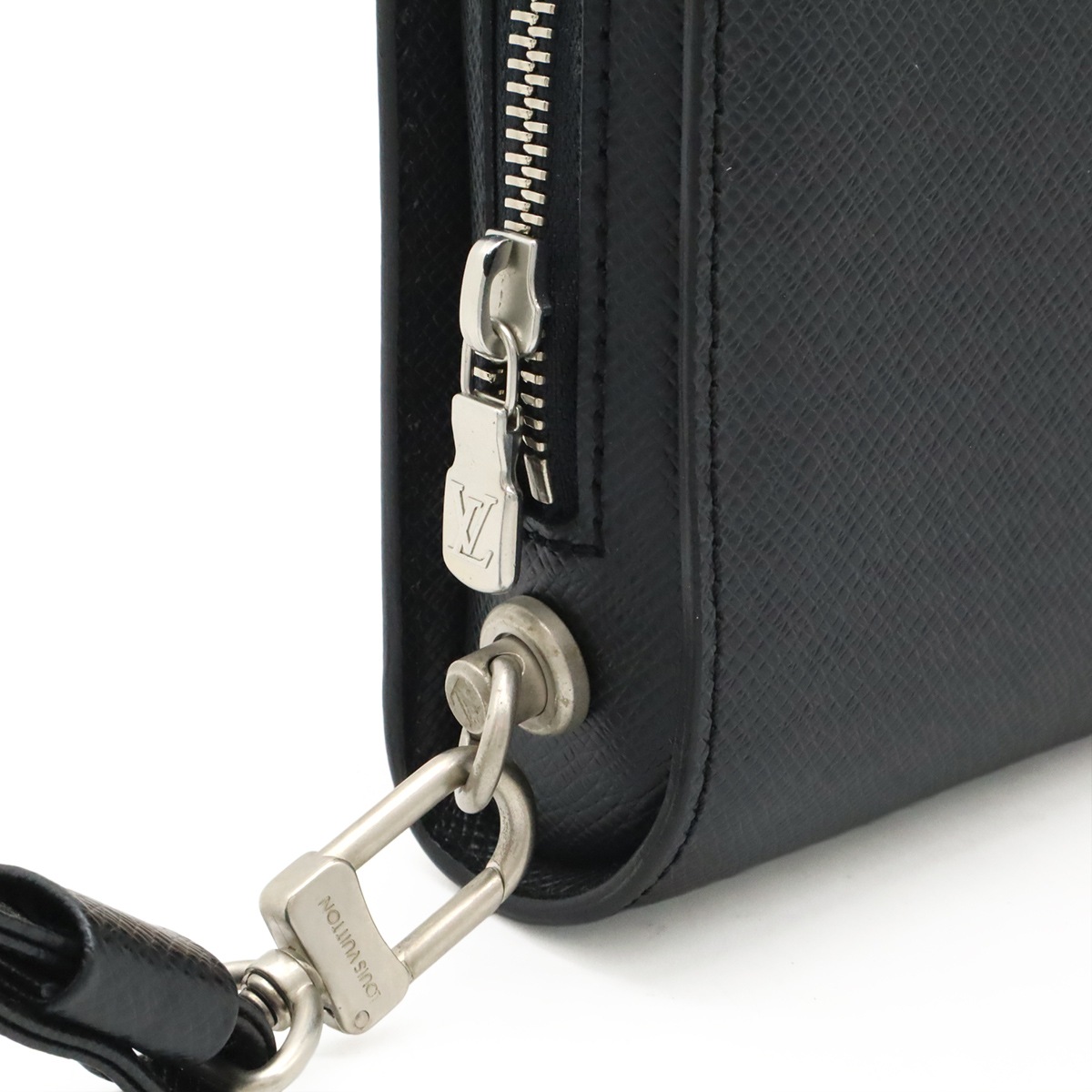 タイガ バイカル セカンドバッグ クラッチバッグ ハンドバッグ アルドワーズ 黒 ブラック M3018 タイガ バイカル セカンドバッグ クラッチバッグ ハンドバッグ アルドワーズ 黒 ブラック M3018