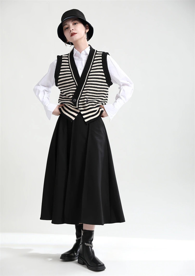 お洒落欧米コントラストカラーしまVネックベスト復古しまニットベスト 二色選べるニットカーディガン お洒落欧米コントラストカラーしまVネックベスト復古しまニットベスト 二色選べるニットカーディガン