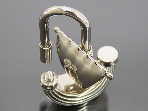 希少美品 HERMESエルメス 2006年限定カデナ ヨット シルバー