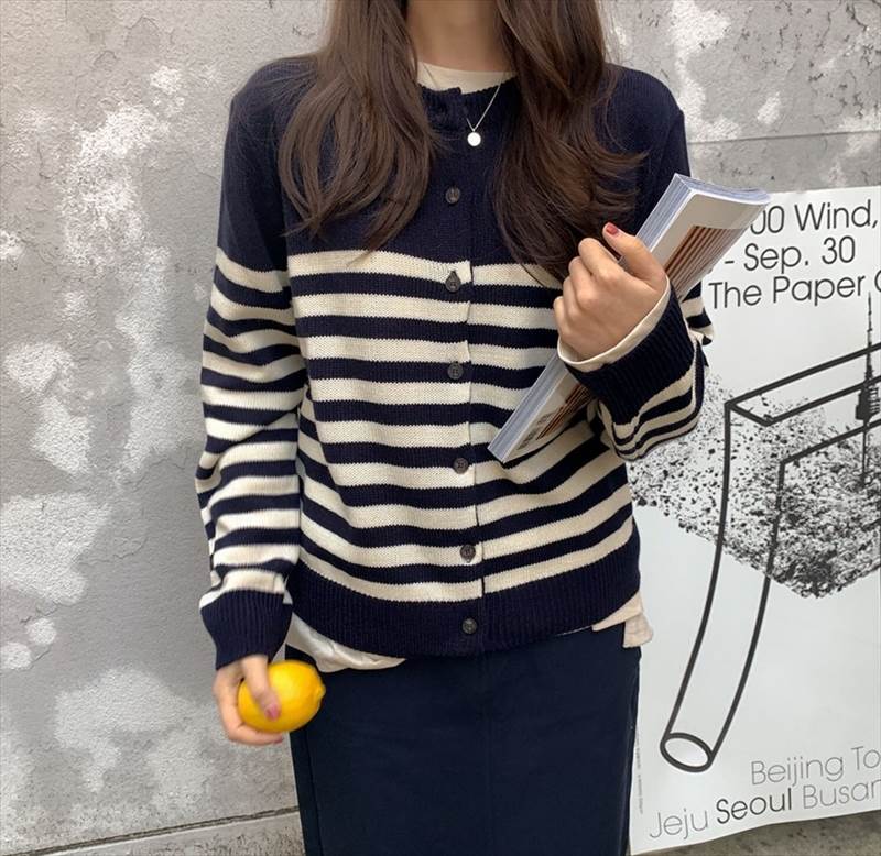 セーター カーディガン 袖あり 長袖 Uネック 襟なし かわいい 大人可愛い シンプル カジュアル 大人 おしゃれ 大人可愛い 大人女子 こなれ感 ラフ モード系 ボーダー 秋 10代 20代 30代