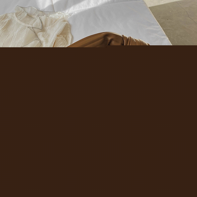 ニッチデザイン 脇下バッグ レトロ 流行り 百掛け ハンドバッグ プリーツ チェーンバッグ 気質 ショルダーバッグ 斜め掛けバッグ ニッチデザイン 脇下バッグ レトロ 流行り 百掛け ハンドバッグ プリーツ チェーンバッグ 気質 ショルダーバッグ 斜め掛けバッグ