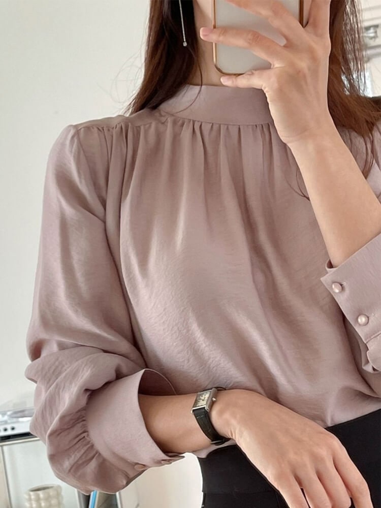 ブラウス レディース 韓国 モックネック ハイネック ギャザー 長袖 トップス エレガント フェミニン OL オフィス 上品 ピンク ネイビー ホワイト アイボリー 白