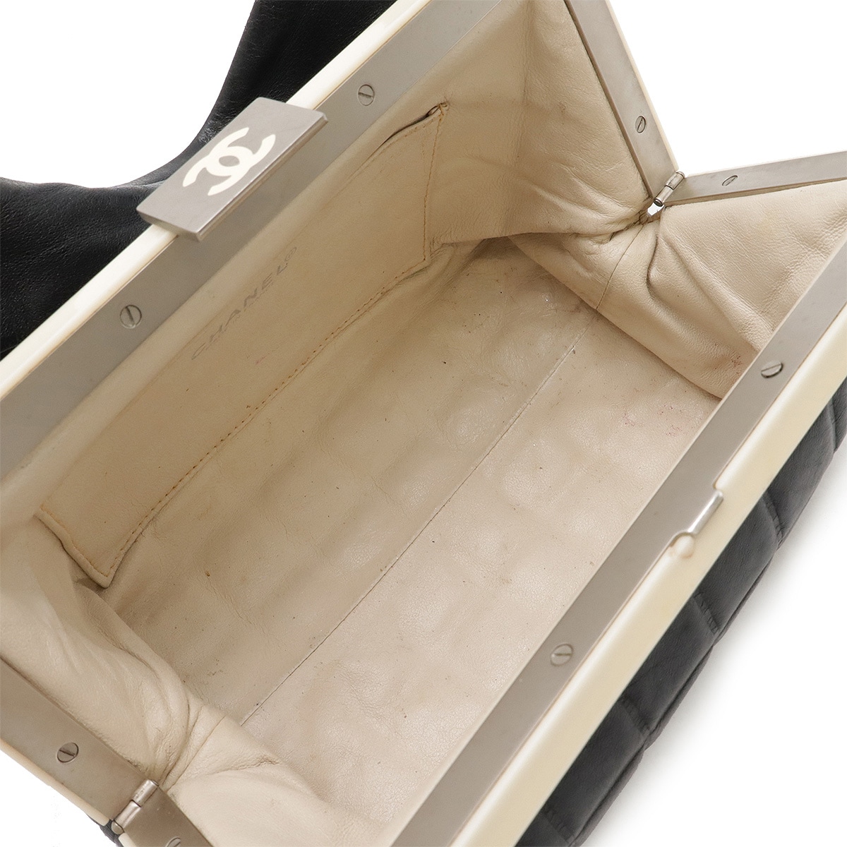 チョコバー ココマーク ハンドバッグ ミニバッグ がま口 ガマ口 ラムスキン レザー ブラック 黒 アイボリ チョコバー ココマーク ハンドバッグ ミニバッグ がま口 ガマ口 ラムスキン レザー ブラック 黒 アイボリ