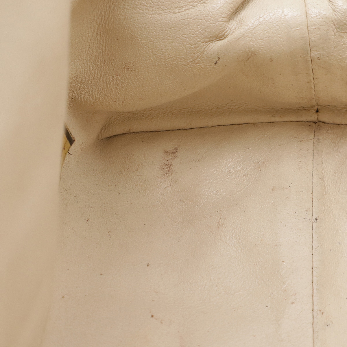 チョコバー ココマーク ハンドバッグ ミニバッグ がま口 ガマ口 ラムスキン レザー ブラック 黒 アイボリ チョコバー ココマーク ハンドバッグ ミニバッグ がま口 ガマ口 ラムスキン レザー ブラック 黒 アイボリ