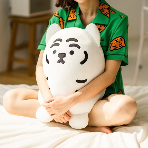 *MUZIK TIGER*選べる3種 35*40 ジャイアント 太っちょ虎 虎 クッション *MUZIK TIGER*選べる3種 35*40 ジャイアント 太っちょ虎 虎 クッション